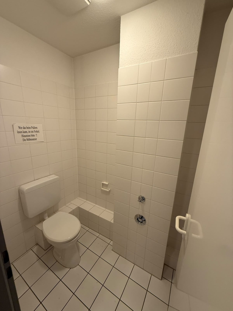 WC B�rofl�che Hamburg / Hamm-Mitte