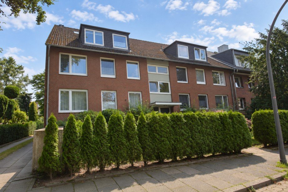 Hausansicht Dachgeschosswohnung Hamburg