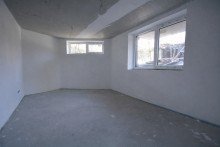 Wohnung Nr. 1 Gro�z�gige Erdgeschosswohnung mit Souterrain - Wohnen auf zwei Ebenen mit Gartenanteil