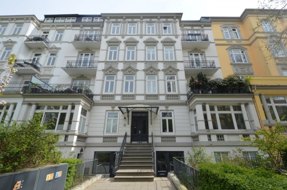 Hausansicht Etagenwohnung Hamburg Harvestehude
