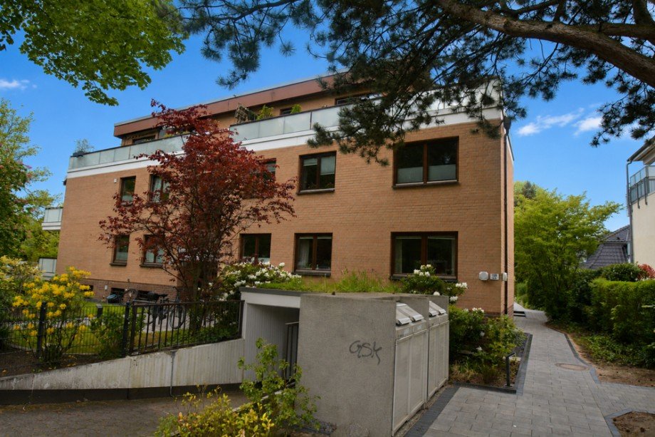 Zufahrt Tiefgarage Penthousewohnung Hamburg Niendorf