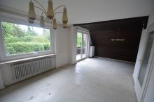 Wohnzimmer OG Gro�z�giges Zweifamilienhaus mit Garten, Garage und vielseitigem Entwicklungspotenzial