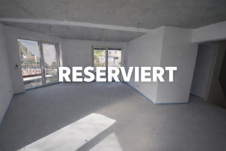 RESERVIERT Hamburg - Marienthal (Stadtteil) Erdgeschosswohnung Gro�z�gige Erdgeschosswohnung mit Souterrain - Wohnen auf zwei Ebenen mit Gartenanteil