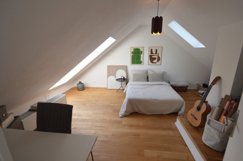 Spitzboden - G�ste-/Arbeitszimmer Maisonettewohnung Hamburg
