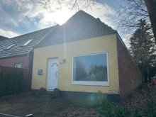 Hausansicht Individuelle Laden-/ B�rofl�che 
in Langenhorn zu vermieten