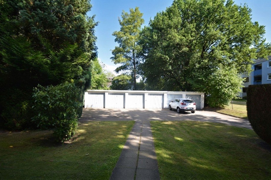 Garage Dachgeschosswohnung Hamburg