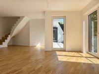 Hauptbild Exklusive Maisonettewohnung im Dachgeschoss mit Spitzboden, Balkon und Loggia