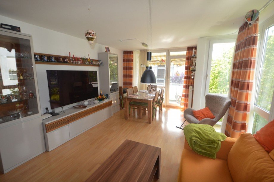 Wohnzimmer Etagenwohnung Hamburg Rahlstedt