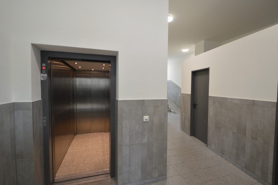 Aufzug Etagenwohnung Hamburg Rotherbaum