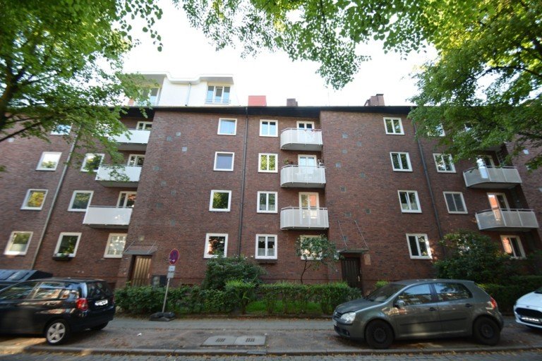 Hausansicht Hamburg - Barmbek-S�d (Stadtteil) Etagenwohnung Erstbezug nach Sanierung: Sch�ne 1-Zimmer-Wohnung mit gro�er Wohnk�che & Balkon in Barmbek-S�d