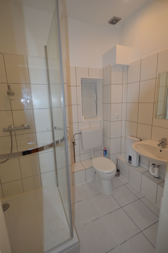 Duschbad B�rofl�che Hamburg