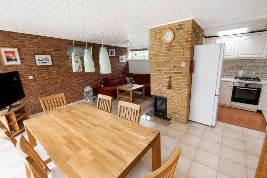 Wohn- und Esszimmer Bungalow Scharbeutz