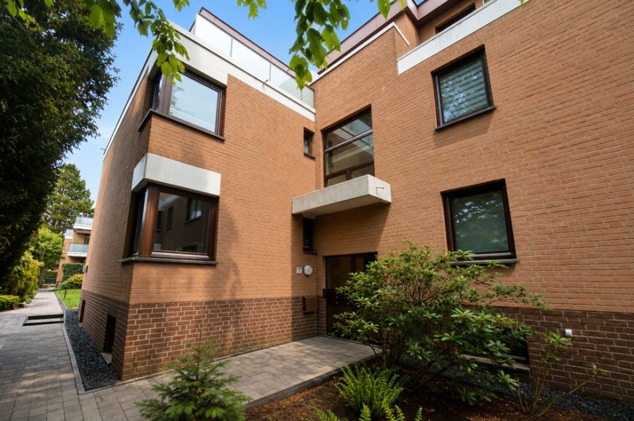 Hauseingang Penthousewohnung Hamburg Niendorf