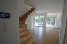 Hauptbild Exklusive Maisonettewohnung im Dachgeschoss mit Spitzboden, Balkon und Loggia