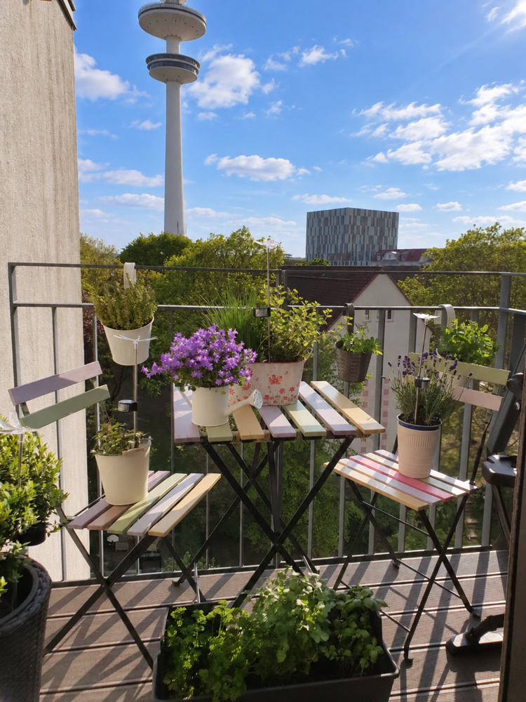 Balkon von der K�che Etagenwohnung Hamburg Rotherbaum
