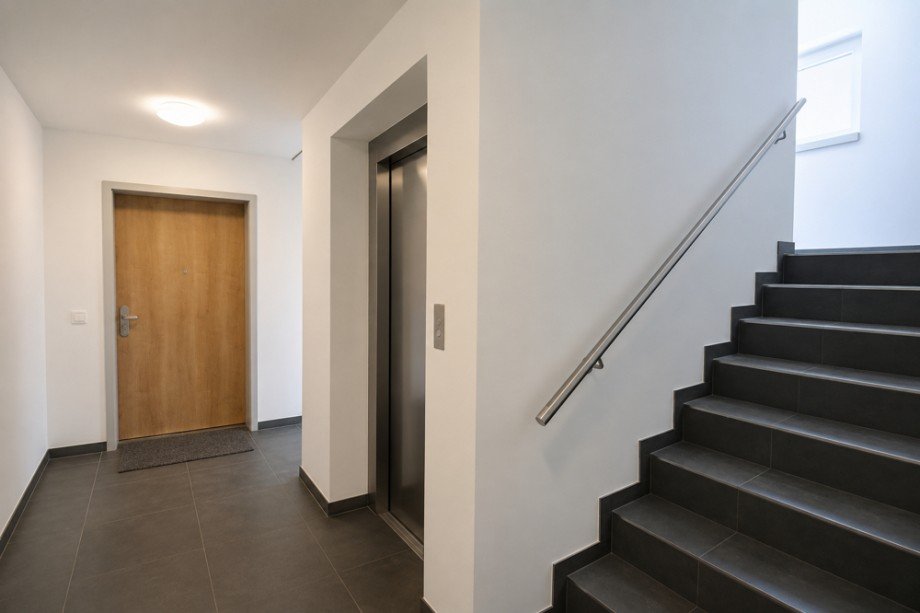 Treppenhaus Dachgeschosswohnung Hamburg